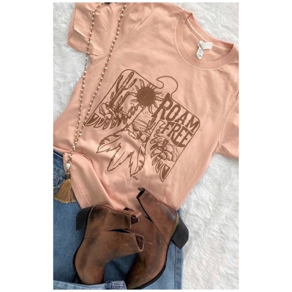 Peach Roam Free Bella Graphic Western Desert Tee - Picture 2 of 2